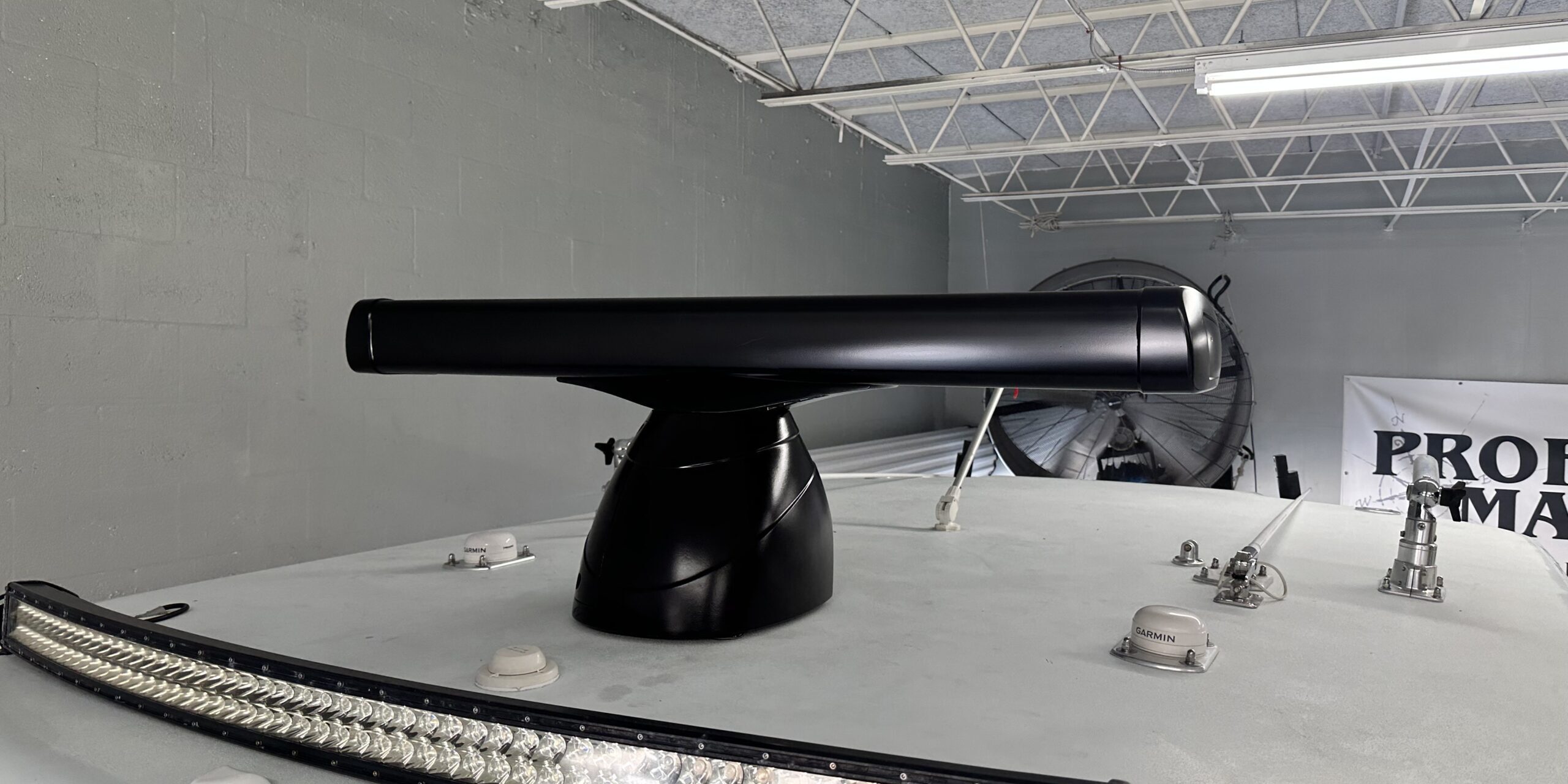 39 contender custom garmin radar